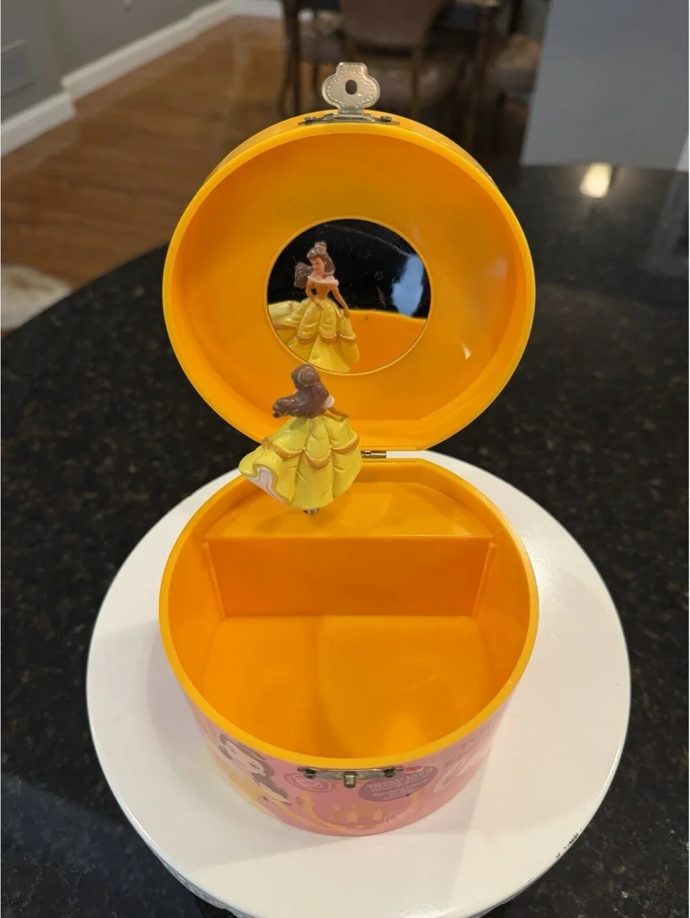 Vtg 1991 Disney Beauty & The Beast Princess Belle Musical Jewelry Box Works